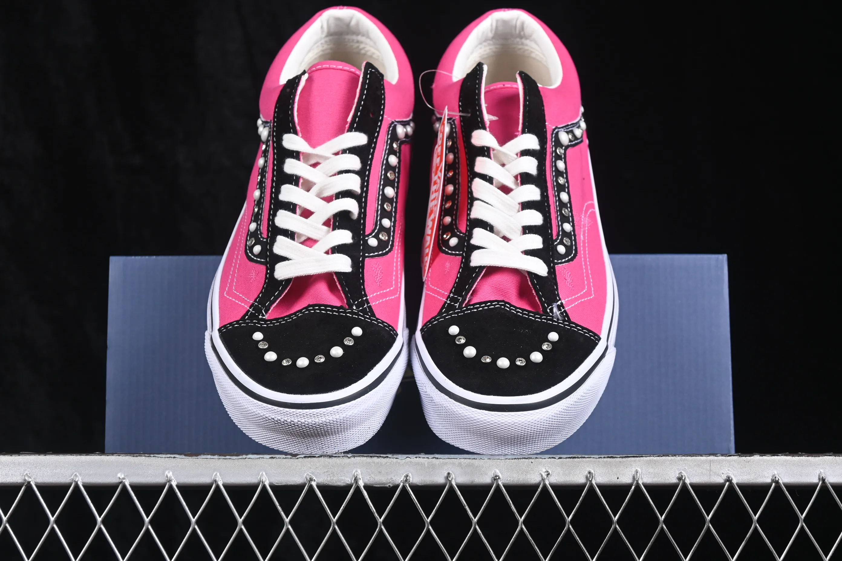 All categories Vans Vans series Vans Low Vans low top Vans Old Skool Vans low-top casual skateboard shoes VN000E8VHLE